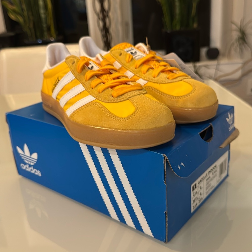 Adidas Gazelle Indoor Yellow and White Sneakers - men’s 4.5